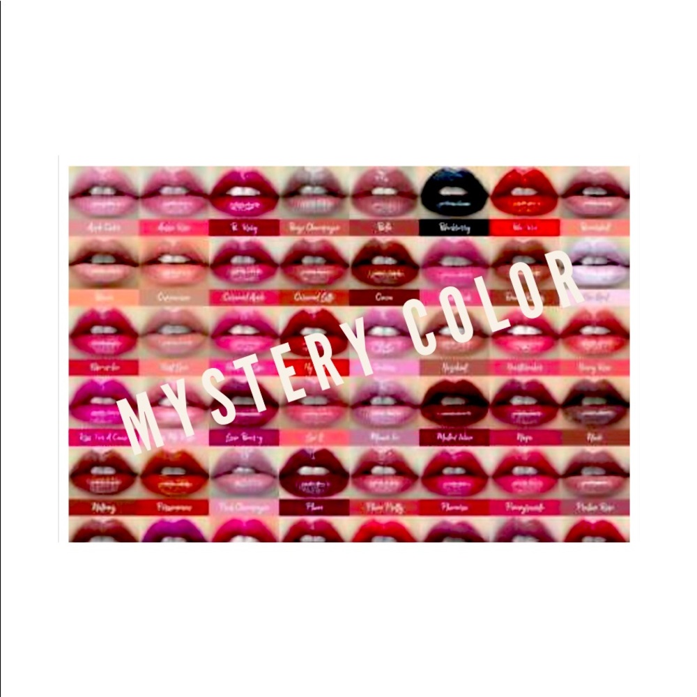 NEW Lip color & free gloss included